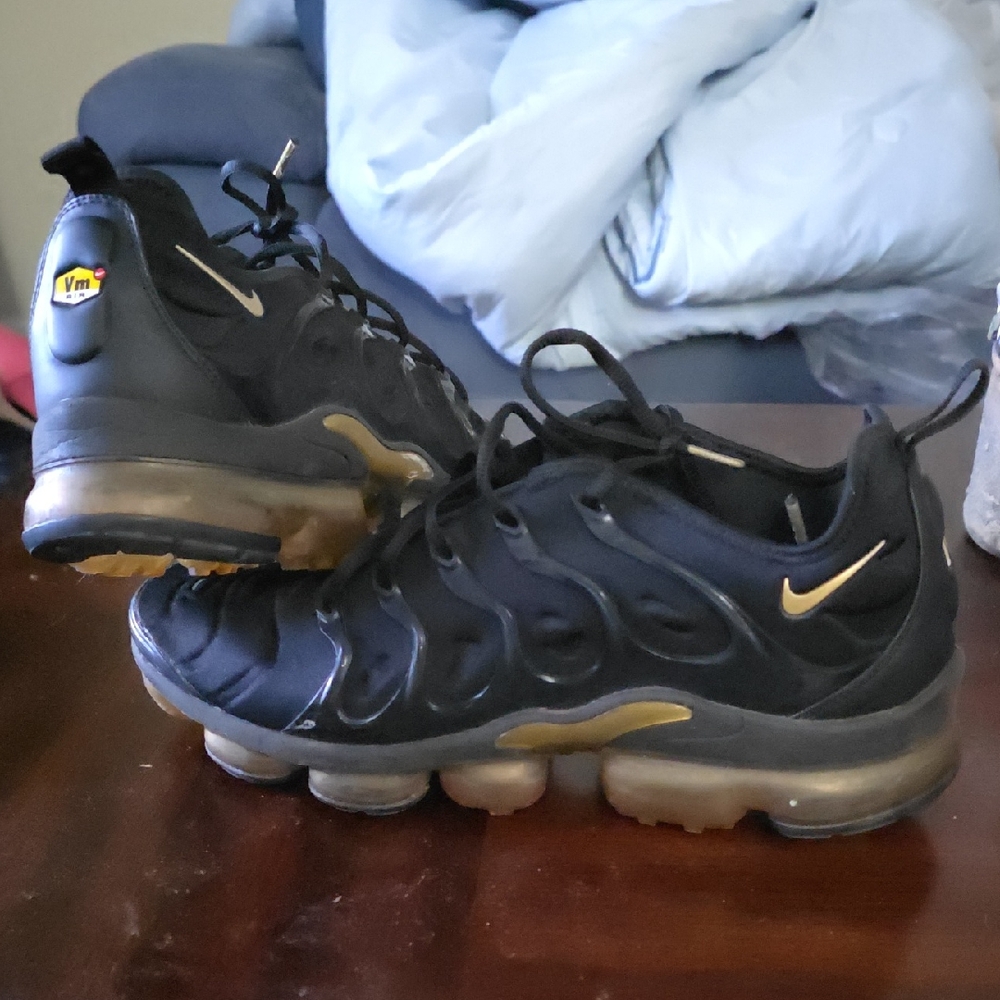 Nike Black and Gold Athletic Shoes